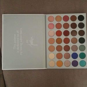 Morphe jacklyn Hill eyeshadow palette